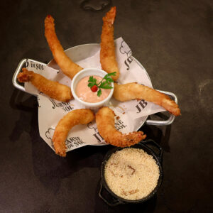 CAMARÃO ROSA EMPANADO